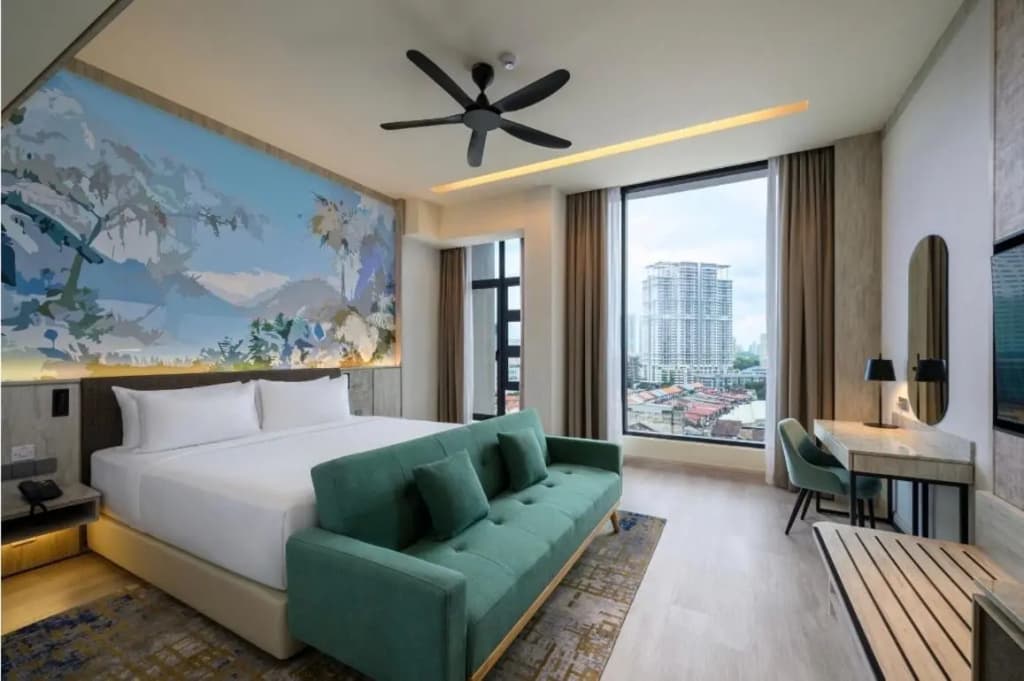 Fifth Avenue Hotel - photo 6
