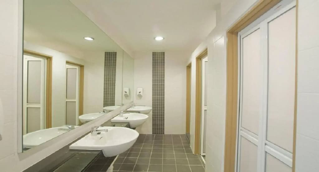 Victoria Inn - photo 32