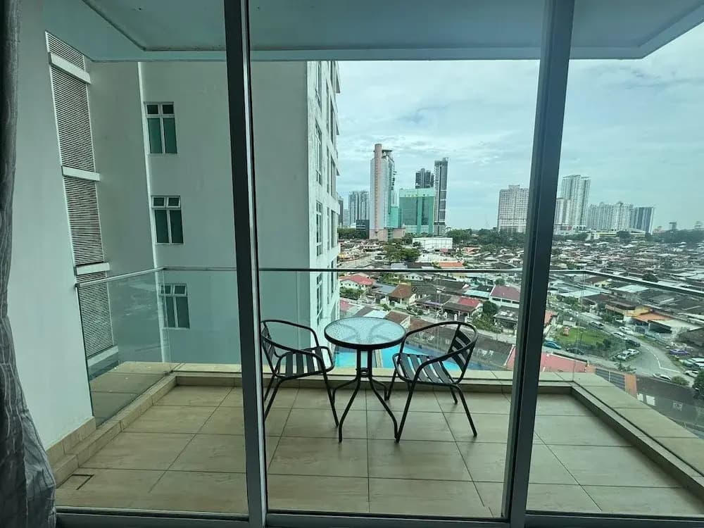 JB City Shopping Mall Apartment - photo 27