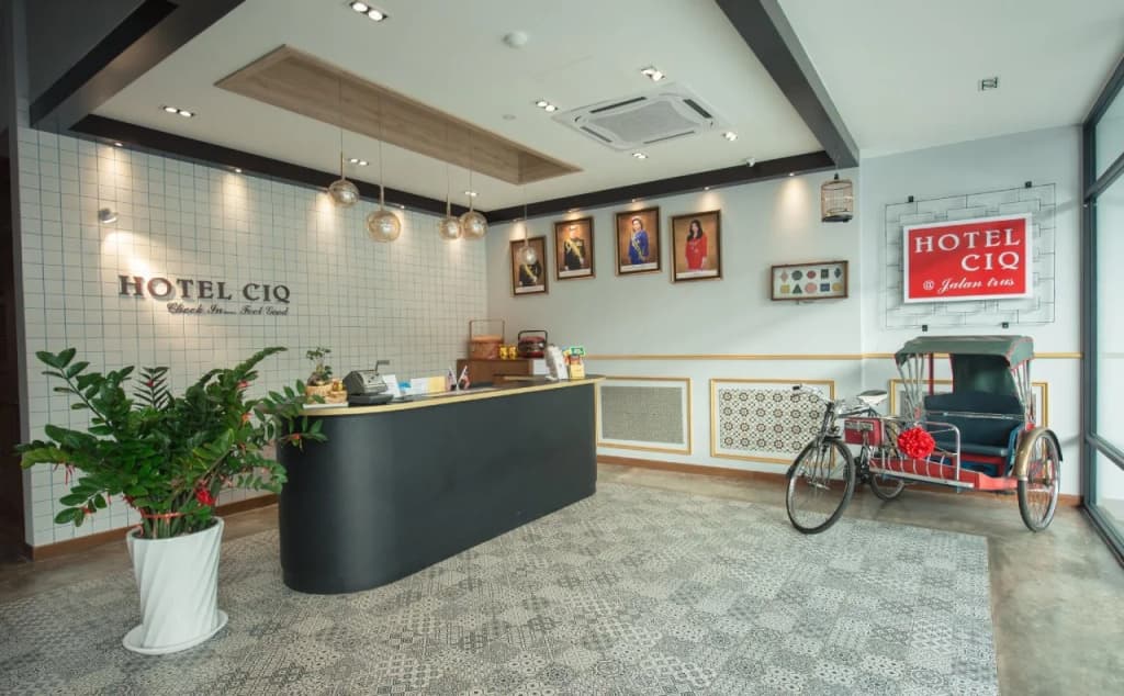CIQ HOTEL at Jalan Trus - photo 14