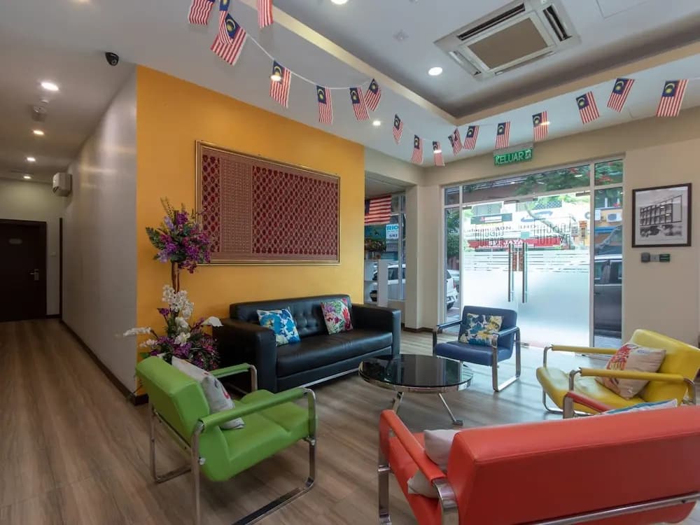 Labuan Avenue Hotel by OYO Rooms - photo 13