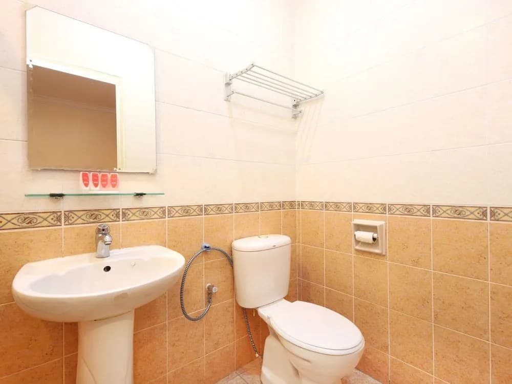 OYO 750 Comfort Hotel - photo 10
