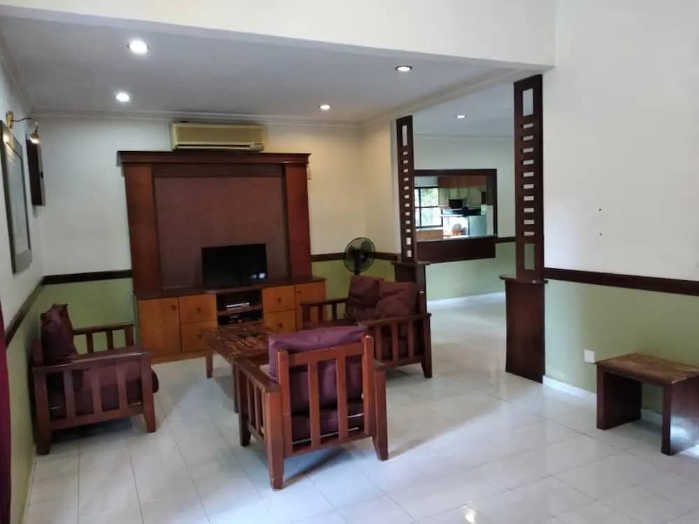 Ann Homestay Villa 893 - photo 3