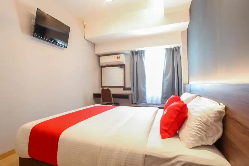 Lumut Hotel by OYO Rooms - photo 5
