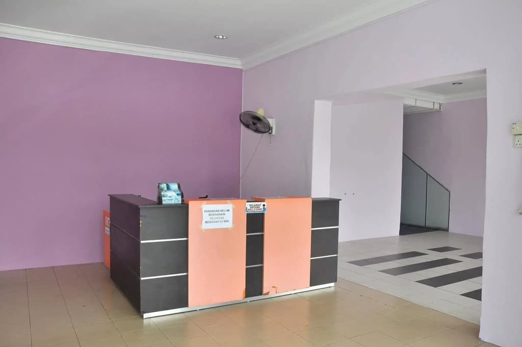 Tanjak Motel - Hostel - photo 10