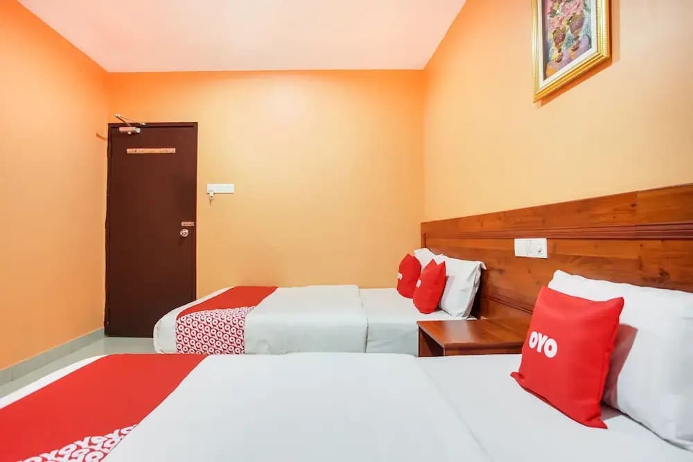 OYO 89470 My Town Hotel - photo 9