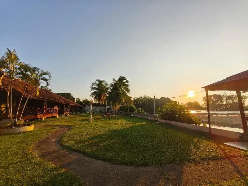 Qurata Riverside Resort - photo 25
