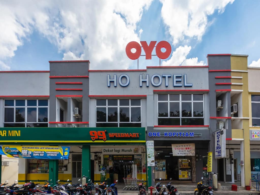 OYO 1185 Ho Hotel - photo 1