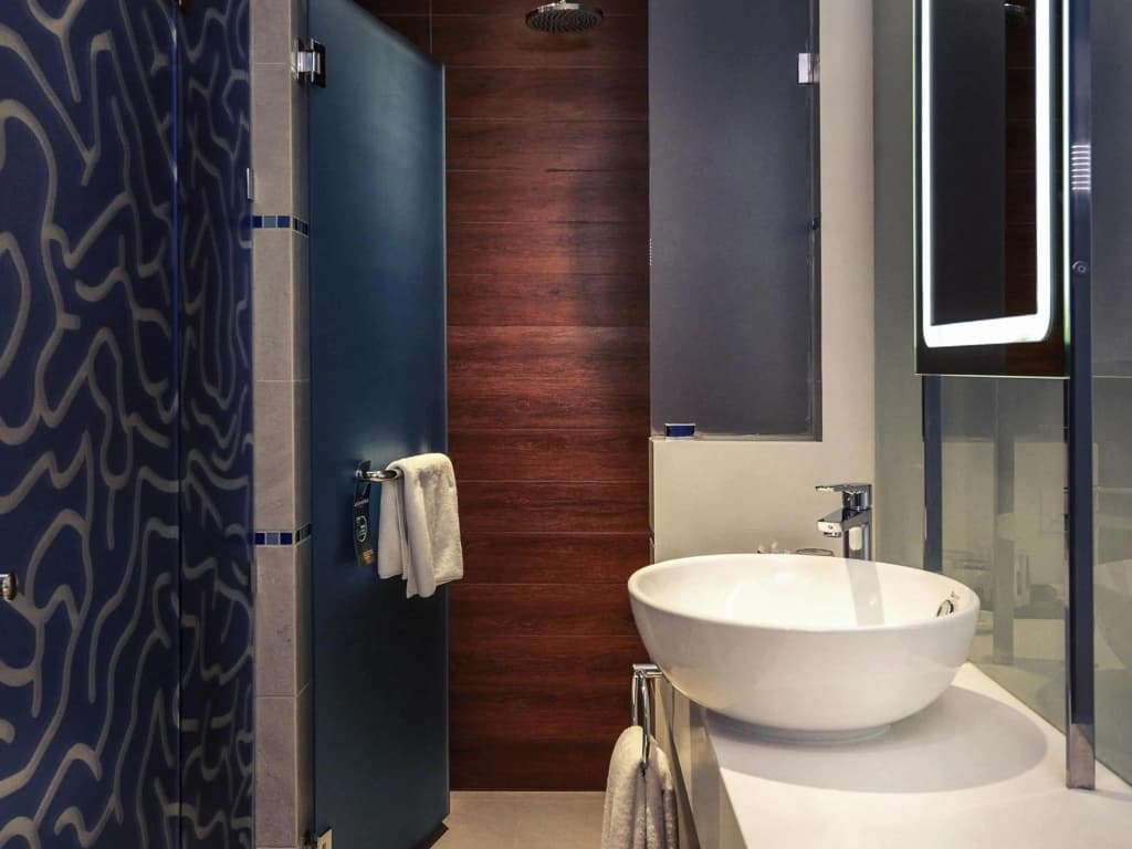 Mercure Kota Kinabalu City Centre - photo 33