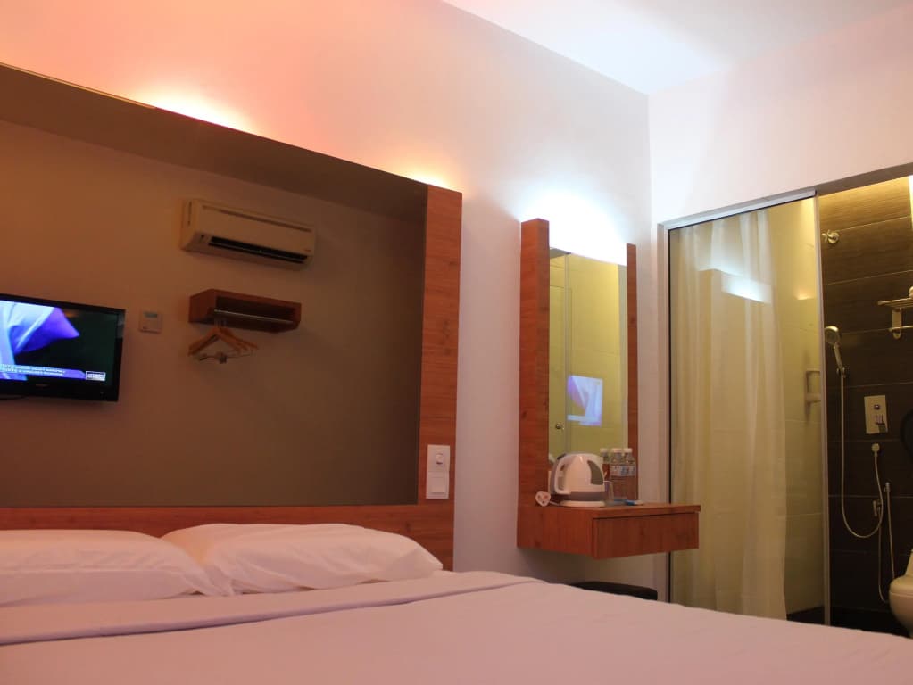 Dream Hotel - photo 3