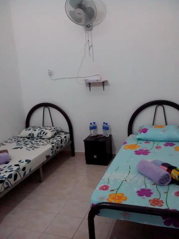 Jati Indah Homestay - photo 1