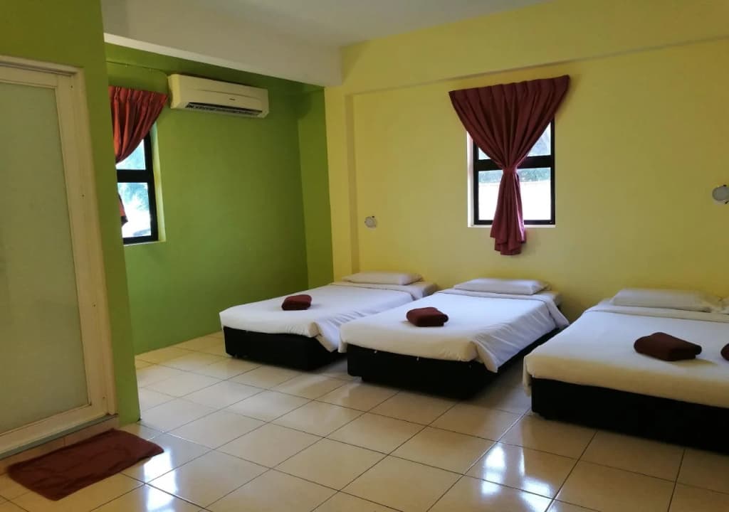 Walk Inn - photo 3