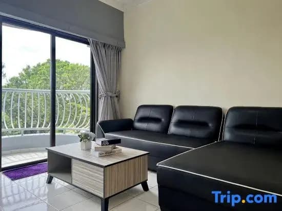 Selat Horizon Condominium by Myplace - photo 5