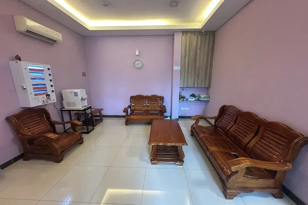 ABC Hostel at Alpha Bukit Serdang Seri Kembangan - photo 2