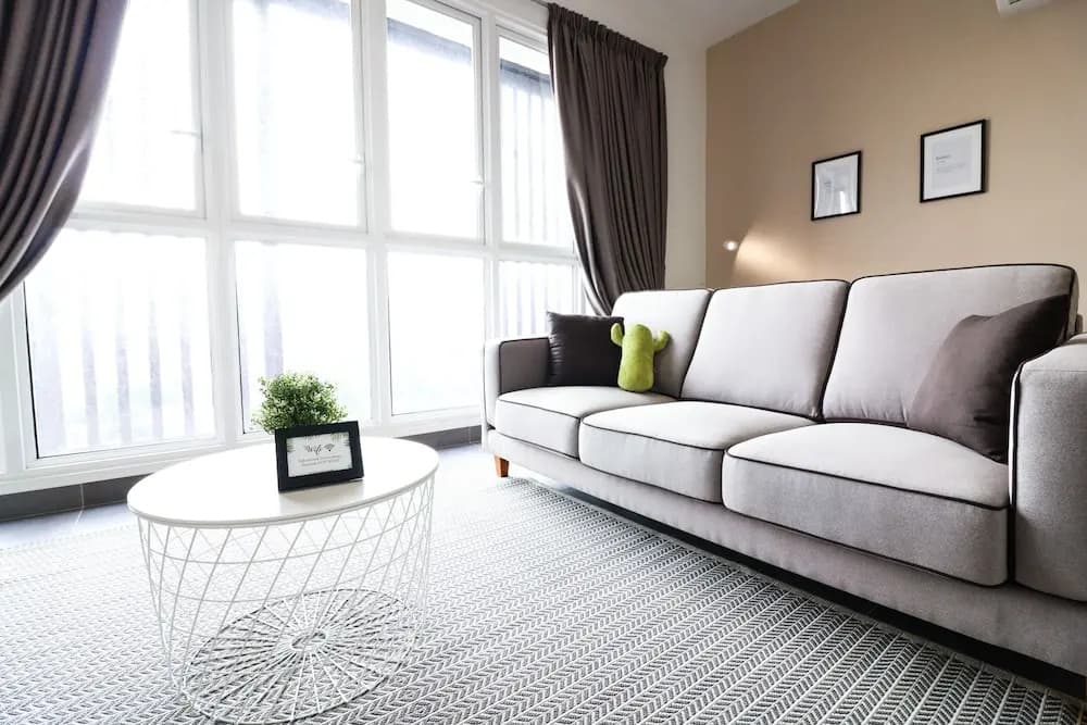 Victoria Home Sentrio Suites - photo 12