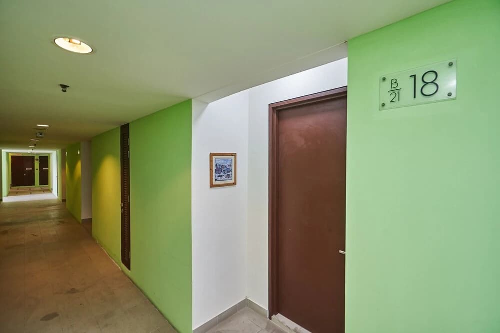 OYO Home 44002 Classic 2br Setia Alam Trefoil. - photo 9