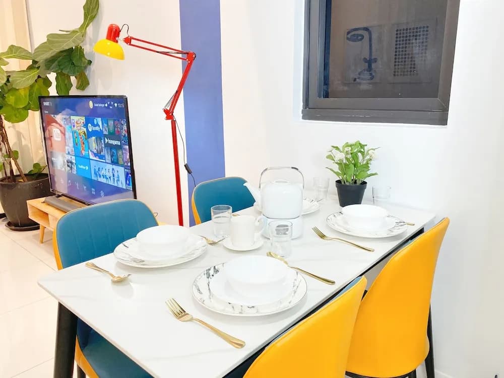Icon City Premier Suites by WeCare - photo 22