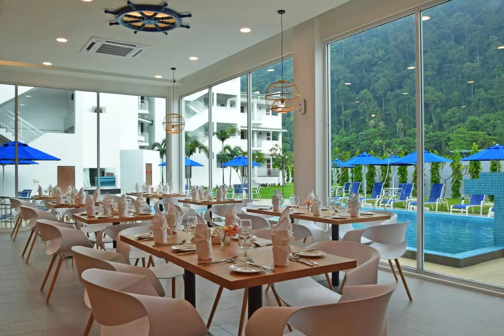 AVI Pangkor Beach Resort - photo 14
