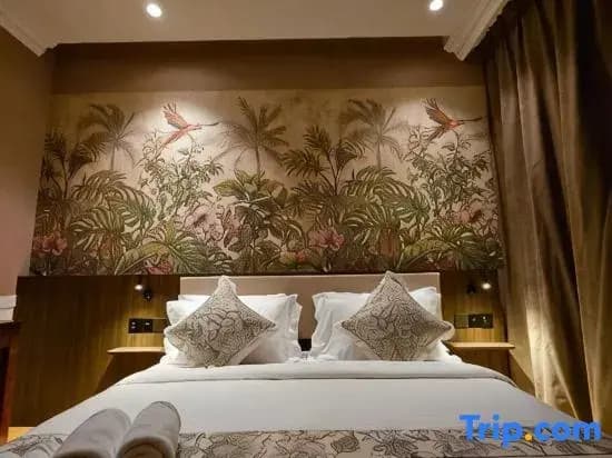 The Palm Suite At Lava Mansion - photo 7