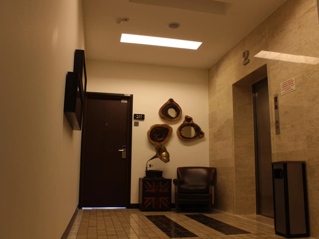 Le Metrotel - photo 11