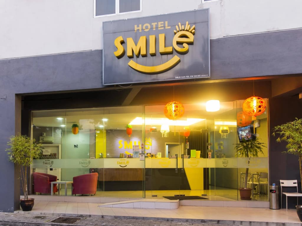Smile Hotel Selayang Point - photo 16