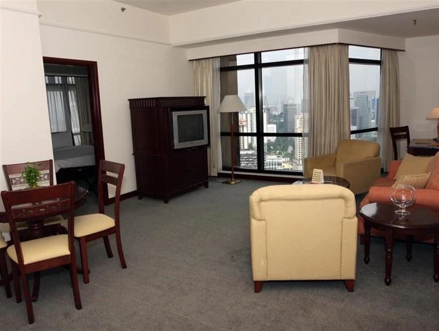 Luxury Serviced Suites @ Times Square - photo 1