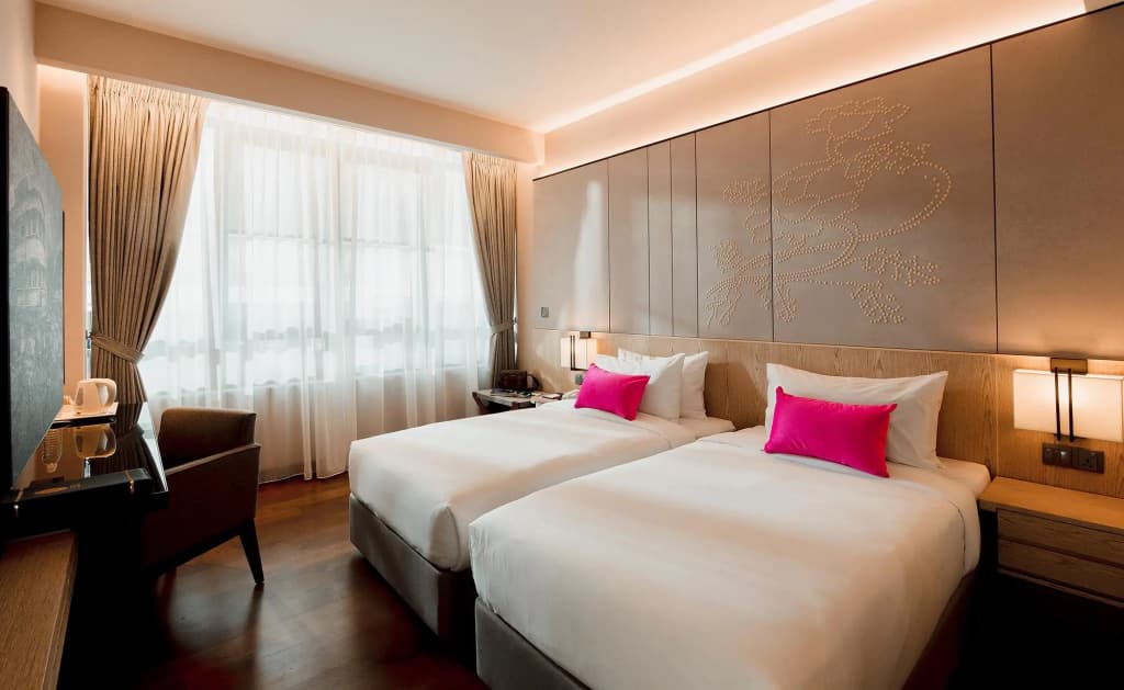 Victoria Garden Hotel - photo 2