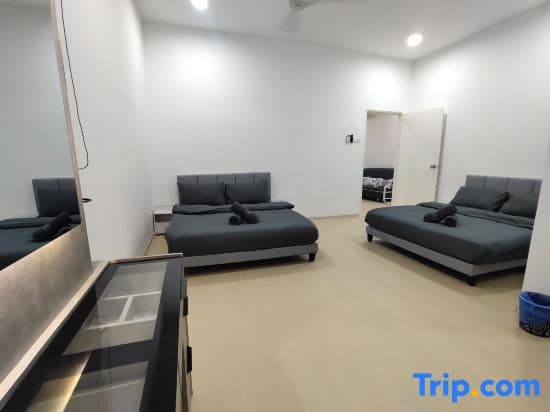 UjongPasir ModenHouse - Karaok/MsgChair/ArcadeGame - photo 4