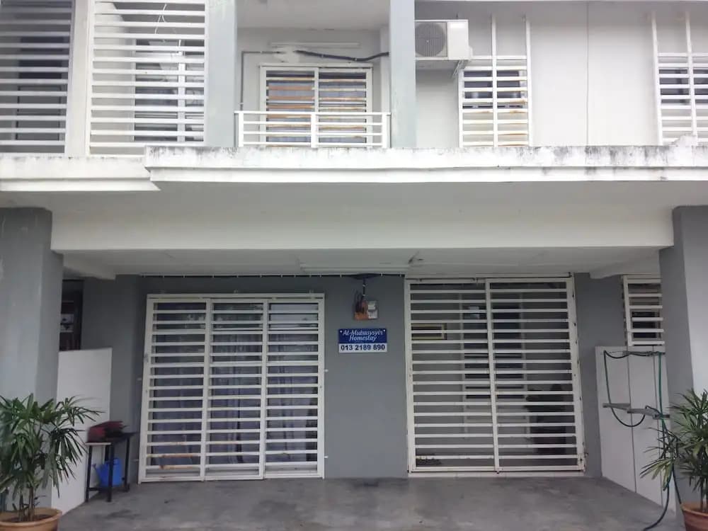 Almubasysyir Homestay Seri Iskandar - main photo
