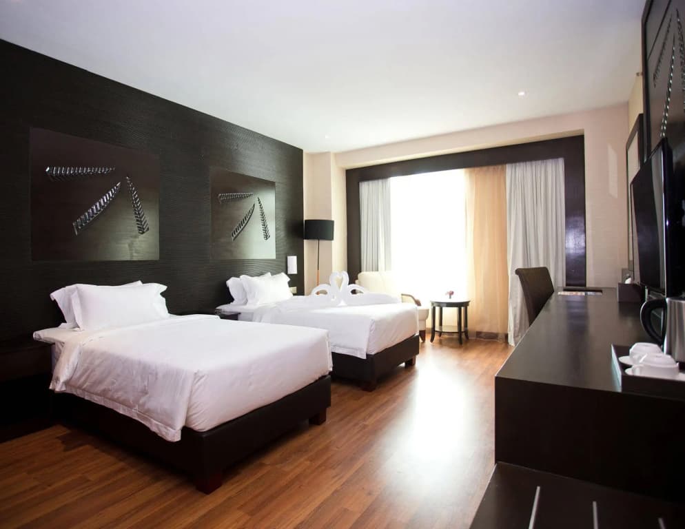 Vouk Hotel Suites - photo 3