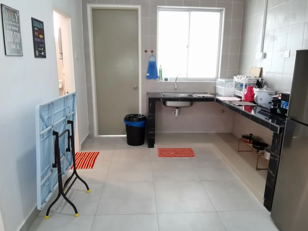 My Homestay N43 (14 pax) @ Golden Hills Night Market - photo 4