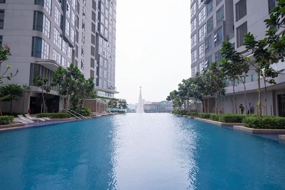 The Robertson by White Forest Suites - photo 10