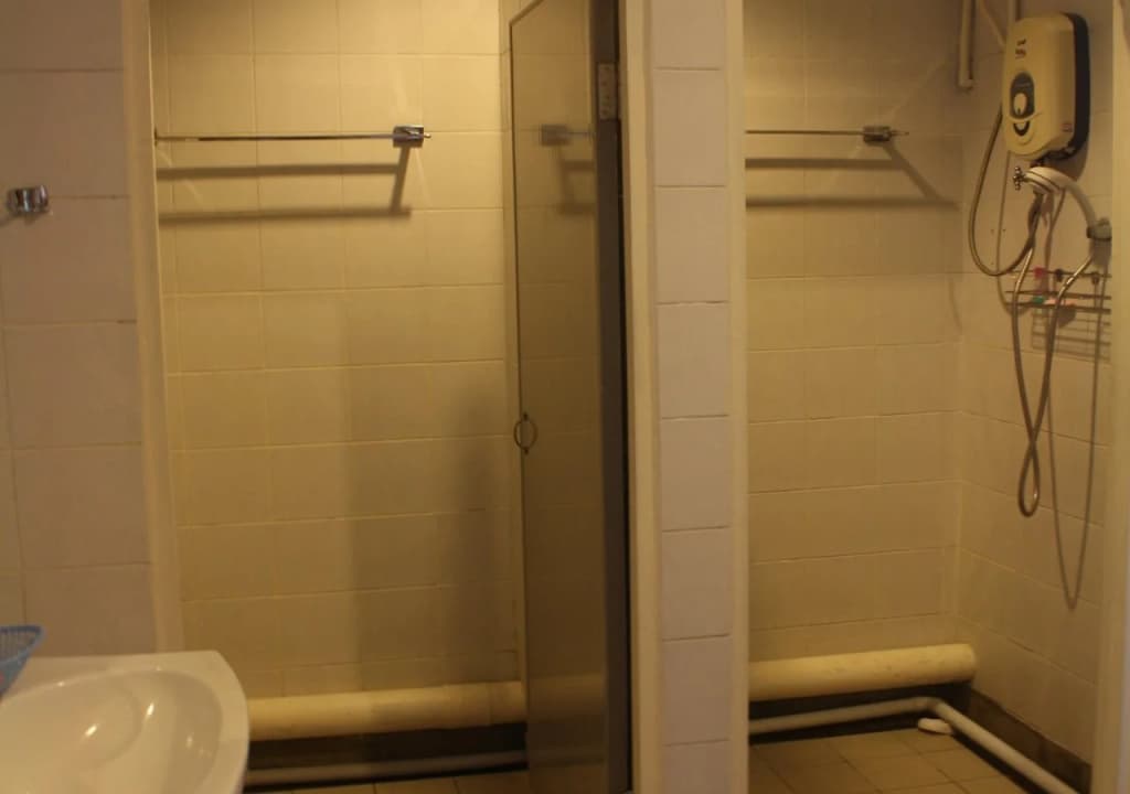 Sensi Backpackers Hostel - photo 21