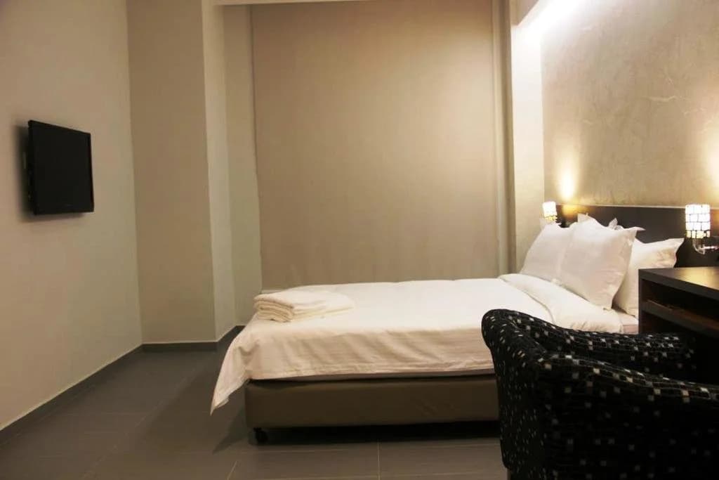 906 Hotel Kota Laksamana - photo 4