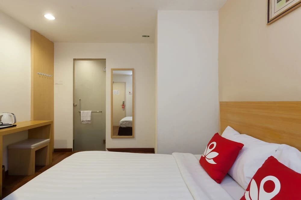ZEN Rooms Opposite YMCA - photo 14