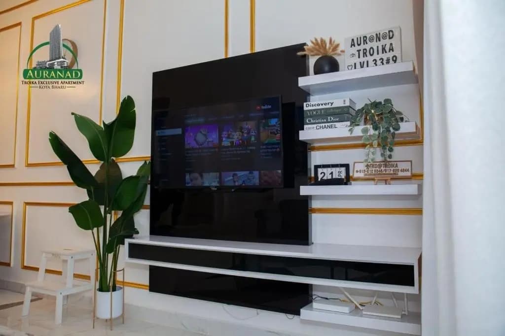 Zulanie Suite at Troika Residence, Cozy & Comfort, Free Wifi & Netflix - photo 40