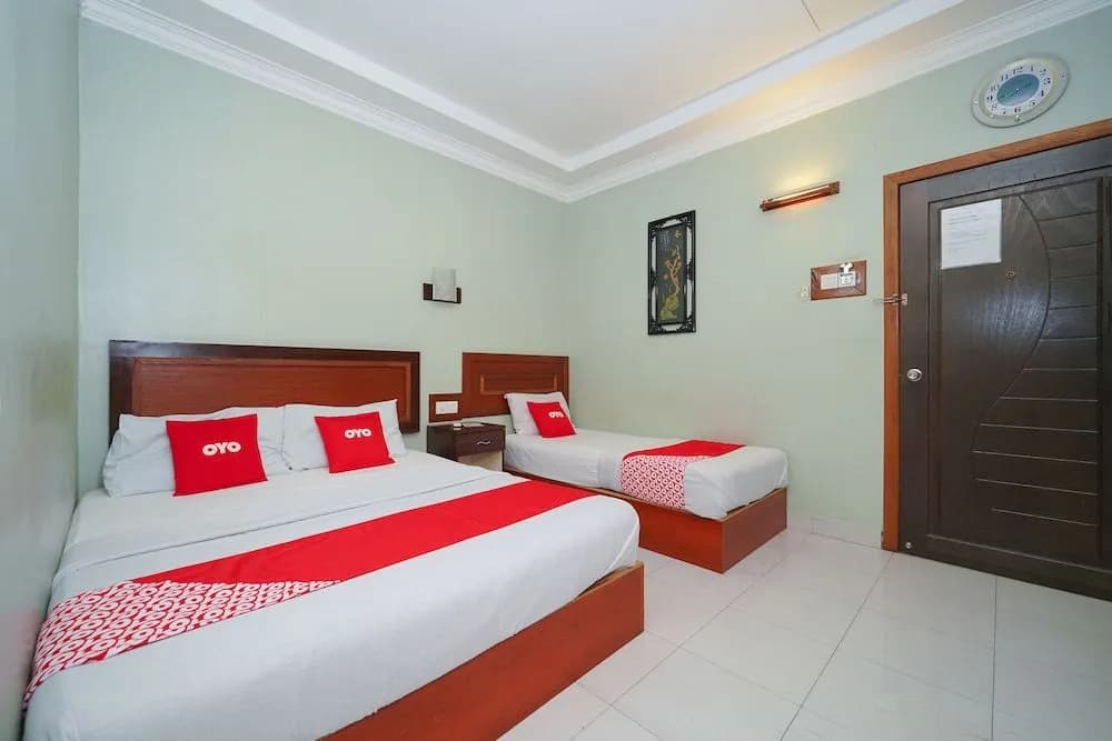 OYO 89976 Fins Hotel - photo 7
