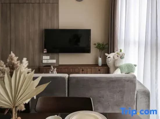 Urban Suites Jelutong 3BR Apartment with Infinity Pool · Near George Town · 18min to Airport - photo 3