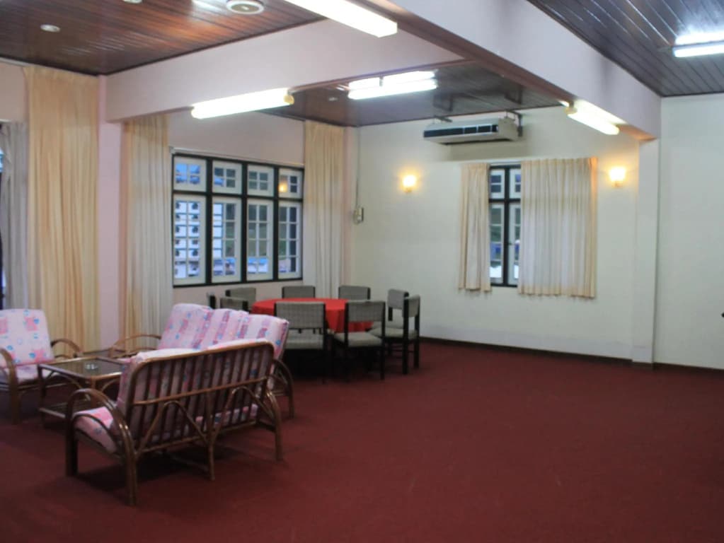 Country Lodge Resort - photo 18