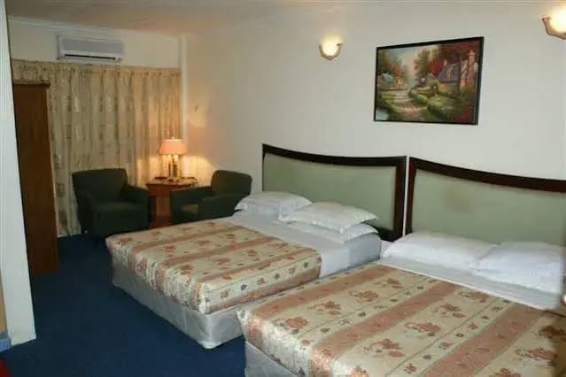 Angsoka Hotel - photo 3