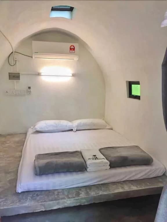Eco Capsule Resort - photo 4