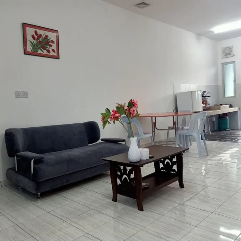 OYO Home 90391 Borneo Home - photo 7