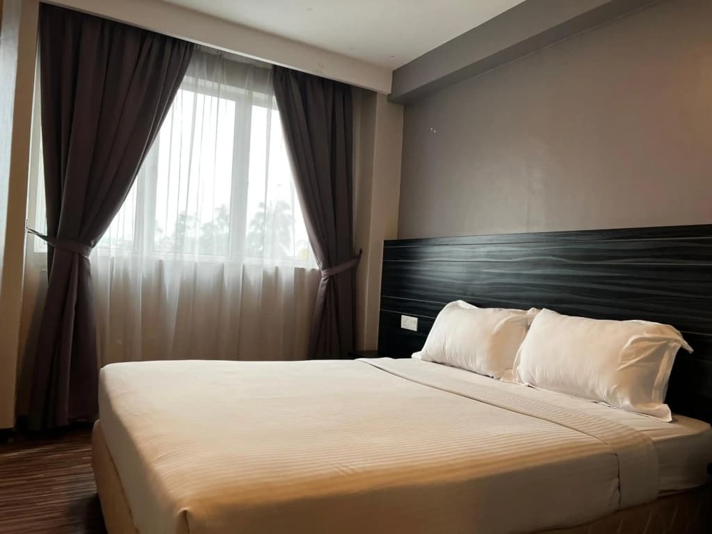 Signature Hotel - photo 16