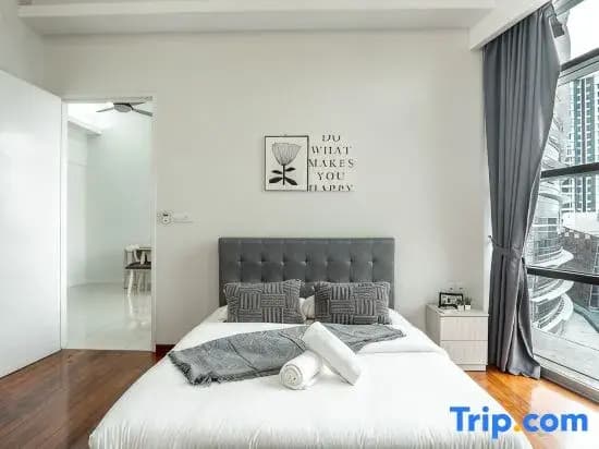 The Azure Residences Kelana Jaya by Airhost - photo 4