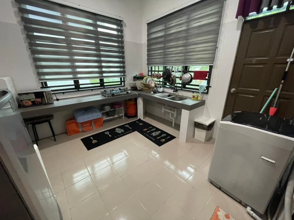 Arwaa Homestay Beachview - photo 15
