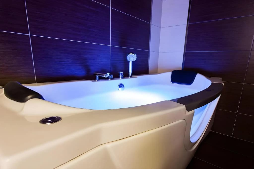 Lavender Inn Permas Jaya - photo 8