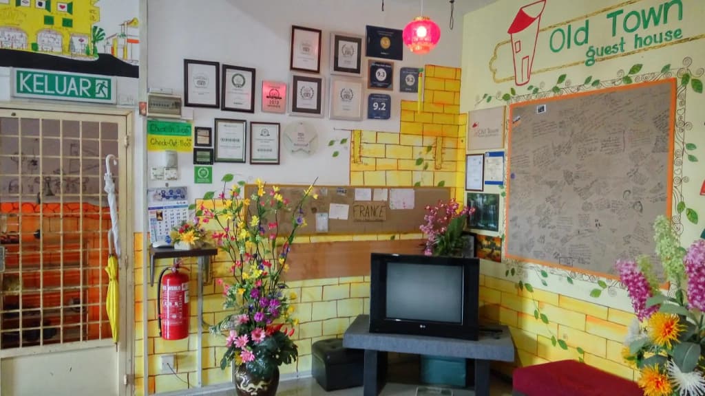 Old Town Guesthouse - photo 1