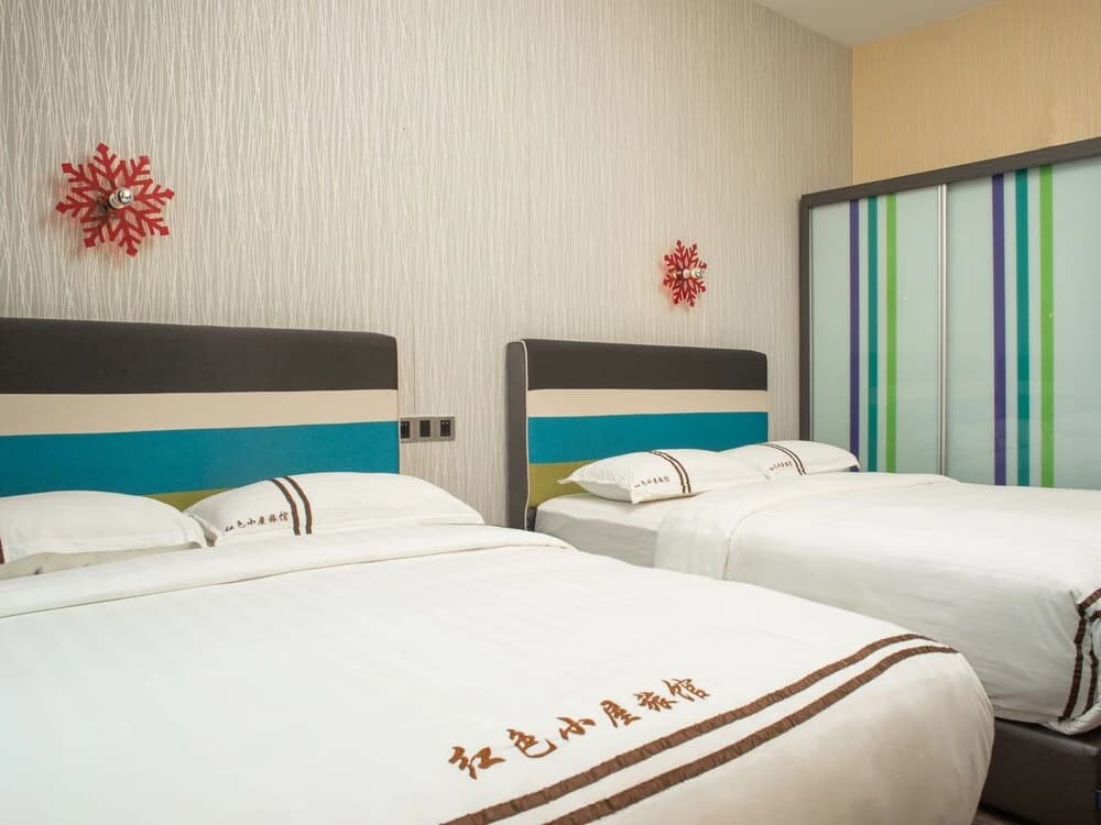 Red's Hotel - photo 5