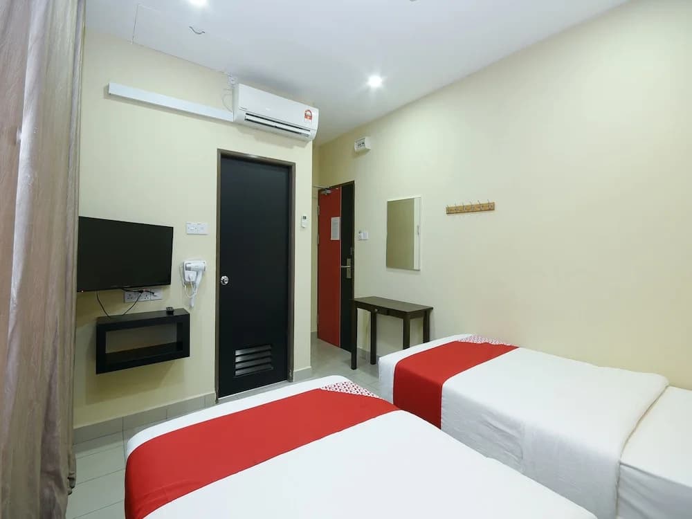Ys Inn by OYO Rooms - photo 40