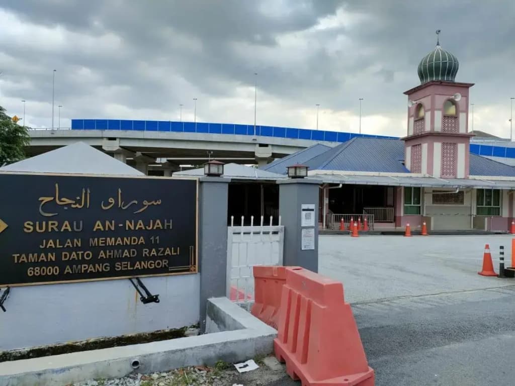 Permai Puteri Homestay Ampang - photo 12